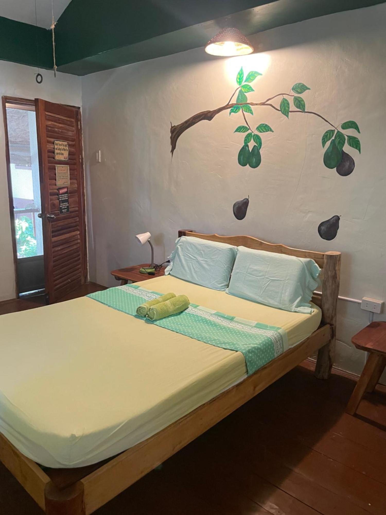 Chelle'S Guesthouse And Backpackers Siquijor Eksteriør billede